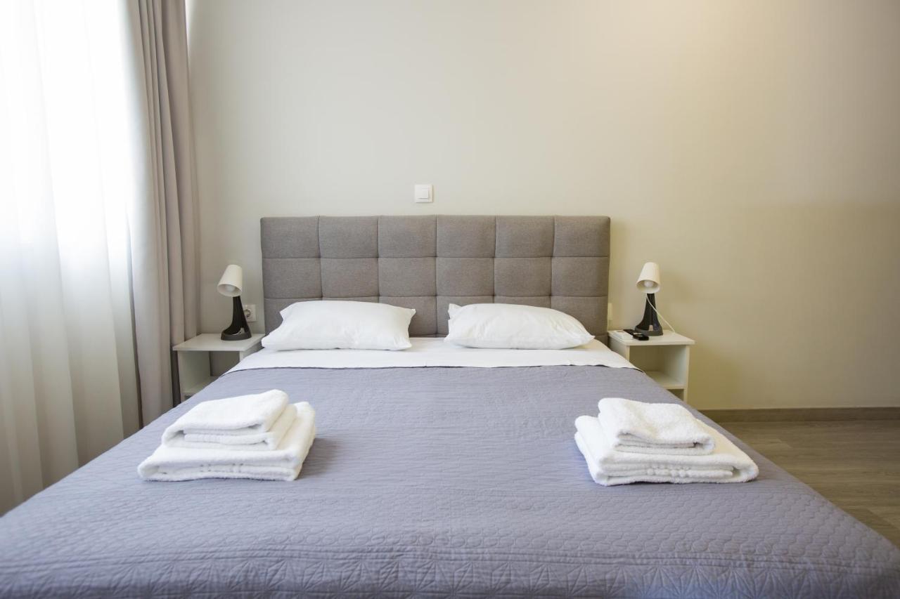 Raise Boutique In The Center Of Apartment