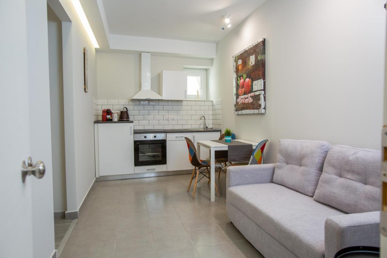 Raise Boutique In The Center Of Apartment Athens